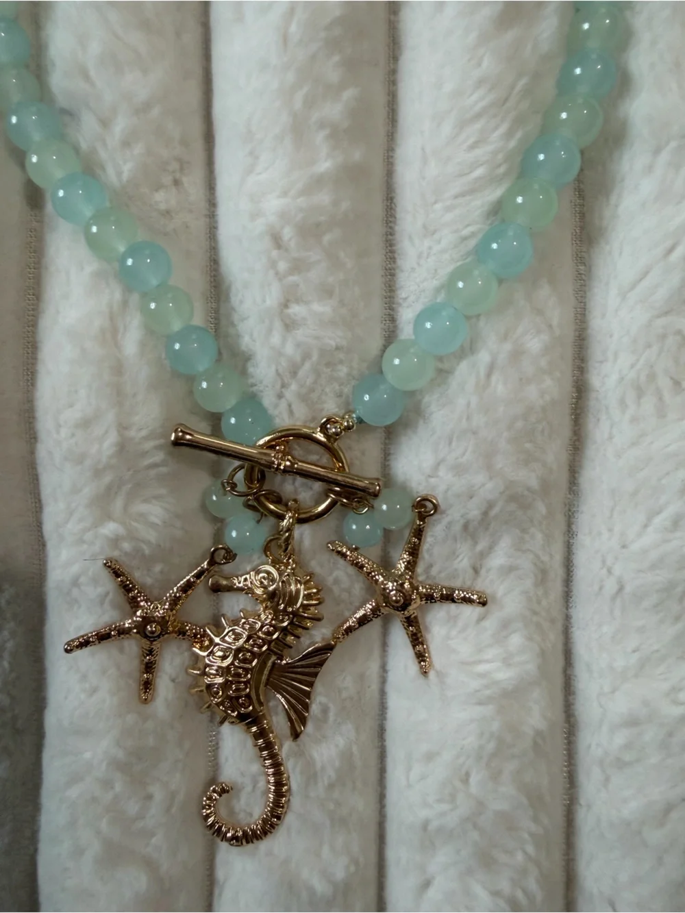 Gardenia High quality crystals /Gold Seahorse Pendant Beaded Necklace - Seafoam - Picture 2 of 5